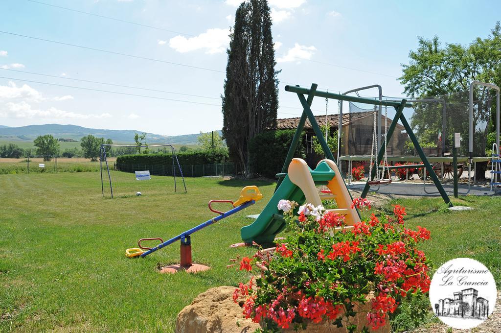 Agriturismo Castello La Grancia Di Spedaletto Pienza Extérieur photo